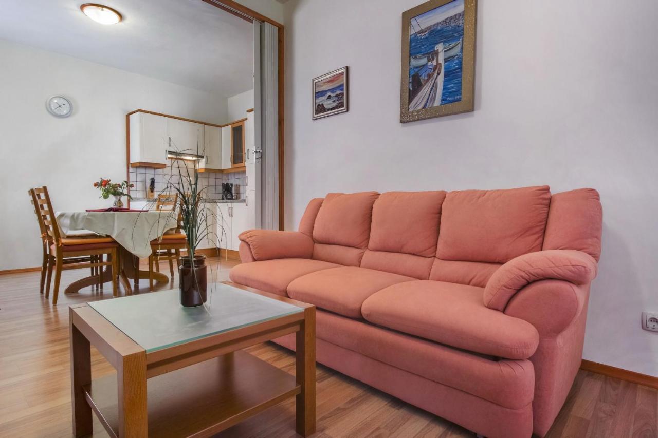 Apartments Konta City Center Водице Екстериор снимка