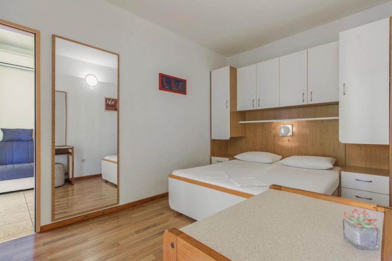 Apartments Konta City Center Водице Екстериор снимка