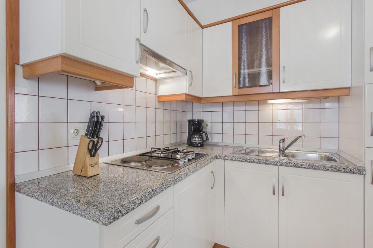Apartments Konta City Center Водице Екстериор снимка